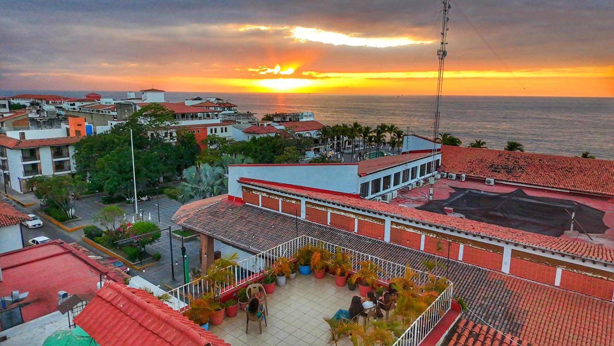 Casa Kraken Hostel Puerto Vallarta Exterior photo